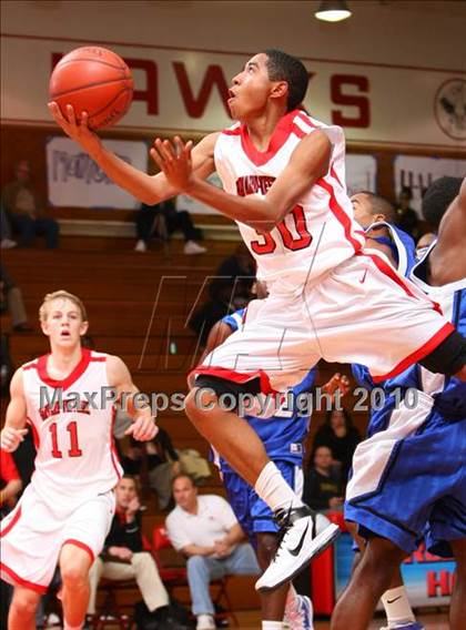 Thumbnail 3 in Palisades vs. Harvard-Westlake (Pacific Shores Tournament) photogallery.