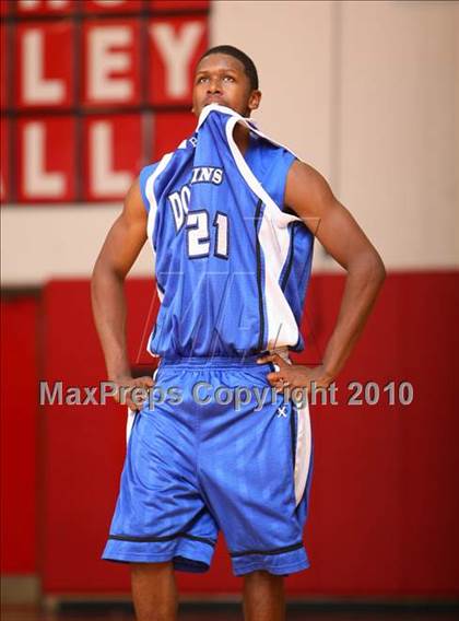 Thumbnail 1 in Palisades vs. Harvard-Westlake (Pacific Shores Tournament) photogallery.