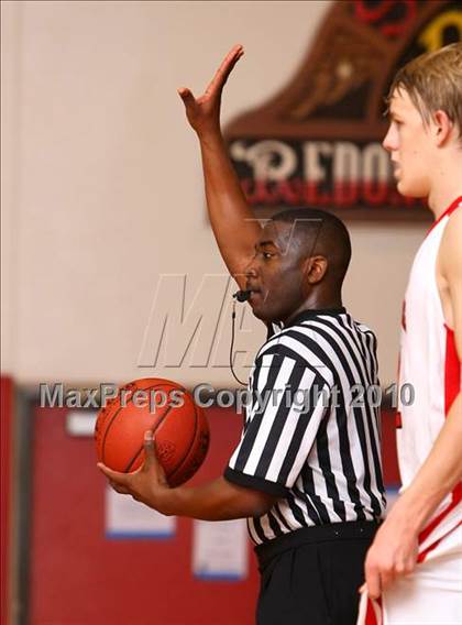 Thumbnail 3 in Palisades vs. Harvard-Westlake (Pacific Shores Tournament) photogallery.