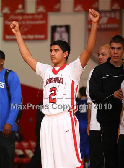 Thumbnail 2 in Palisades vs. Harvard-Westlake (Pacific Shores Tournament) photogallery.