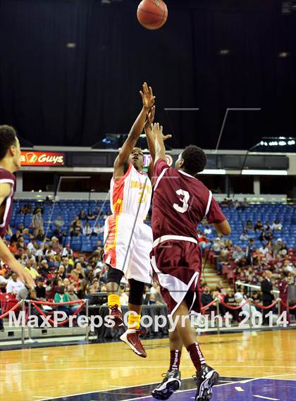 Thumbnail 3 in Encina Prep vs Natomas (CIF SJS D4 Final) photogallery.