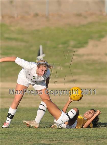 Thumbnail 3 in La Costa Canyon vs. Canyon (Excalibur) photogallery.