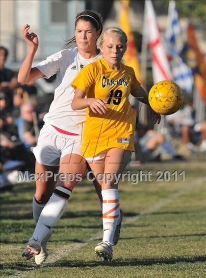 Thumbnail 1 in La Costa Canyon vs. Canyon (Excalibur) photogallery.