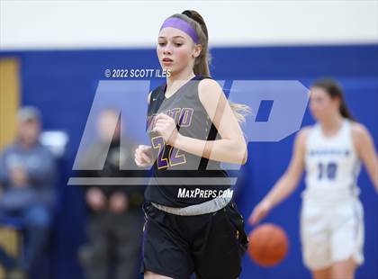 Thumbnail 3 in Unioto vs Warren (OHSAA D2 District Semifinal) photogallery.