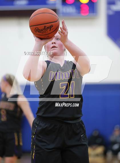 Thumbnail 1 in Unioto vs Warren (OHSAA D2 District Semifinal) photogallery.