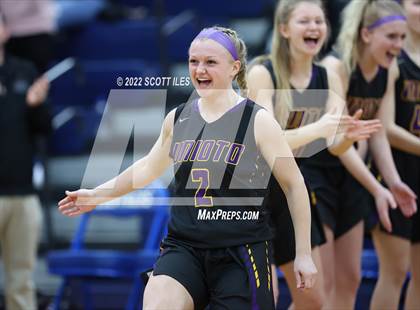 Thumbnail 1 in Unioto vs Warren (OHSAA D2 District Semifinal) photogallery.