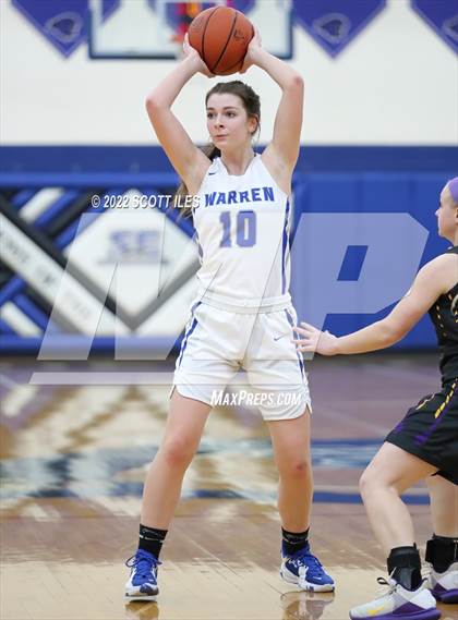Thumbnail 2 in Unioto vs Warren (OHSAA D2 District Semifinal) photogallery.