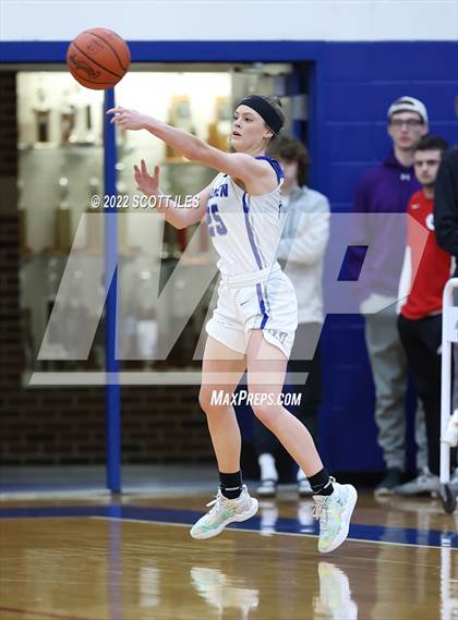 Thumbnail 1 in Unioto vs Warren (OHSAA D2 District Semifinal) photogallery.