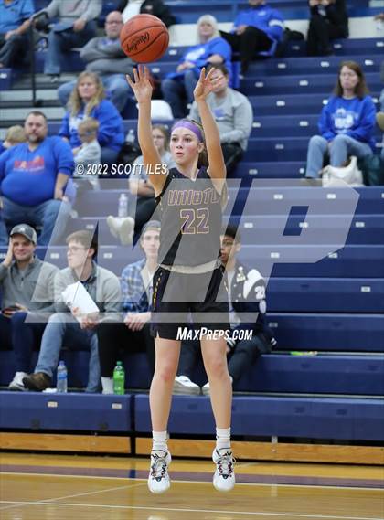 Thumbnail 1 in Unioto vs Warren (OHSAA D2 District Semifinal) photogallery.