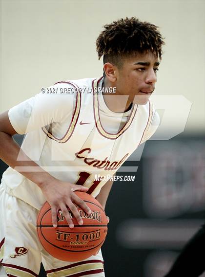 Thumbnail 2 in Fossil Ridge vs Keller Central photogallery.