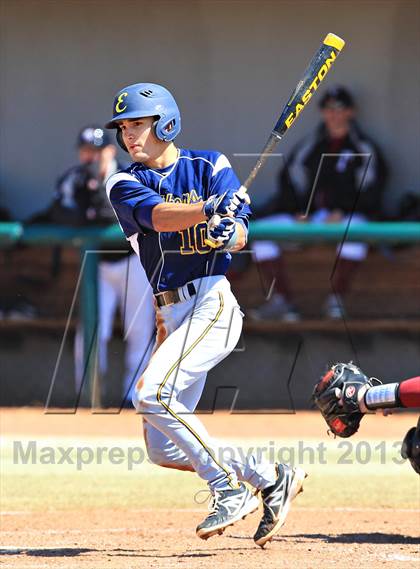 Thumbnail 3 in Eustis vs. Tullahoma (National High School Invitational) photogallery.