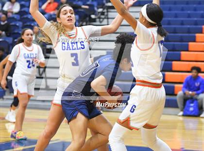 Thumbnail 3 in Bishop Gorman vs Spring Valley photogallery.