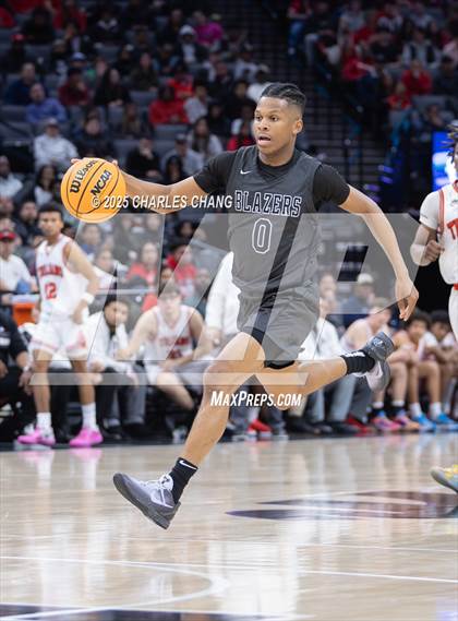 Thumbnail 2 in Sierra Canyon @ Lincoln (CIF D1 Finals) photogallery.