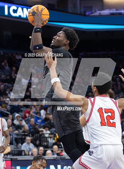 Thumbnail 3 in Sierra Canyon @ Lincoln (CIF D1 Finals) photogallery.