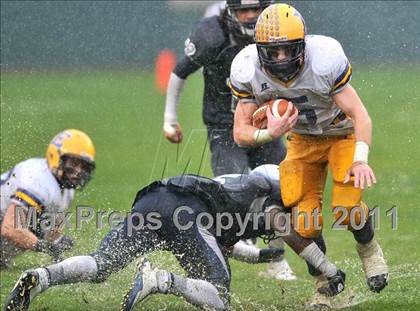 Thumbnail 3 in Madison vs. Escalon (CIF State D3 Final) photogallery.