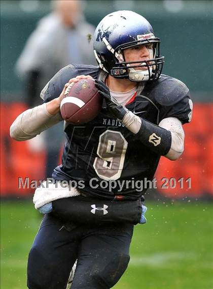 Thumbnail 3 in Madison vs. Escalon (CIF State D3 Final) photogallery.