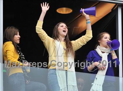 Thumbnail 2 in Madison vs. Escalon (CIF State D3 Final) photogallery.