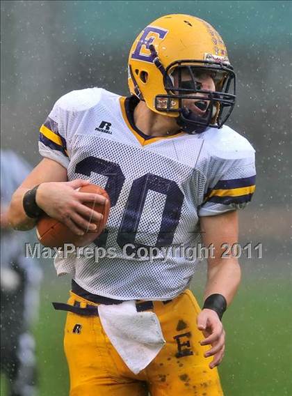 Thumbnail 2 in Madison vs. Escalon (CIF State D3 Final) photogallery.