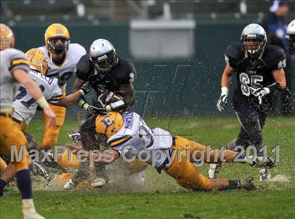 Thumbnail 2 in Madison vs. Escalon (CIF State D3 Final) photogallery.