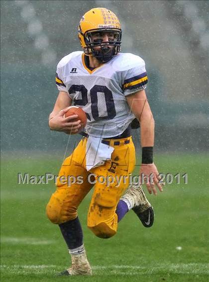 Thumbnail 3 in Madison vs. Escalon (CIF State D3 Final) photogallery.