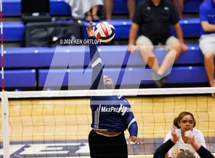 Thumbnail 2 in South Gwinnett vs Centennial photogallery.