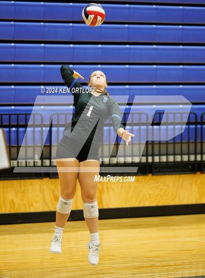 Thumbnail 2 in South Gwinnett vs Centennial photogallery.
