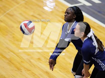 Thumbnail 2 in South Gwinnett vs Centennial photogallery.