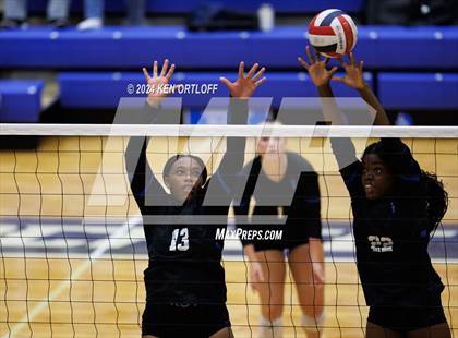 Thumbnail 2 in South Gwinnett vs Centennial photogallery.