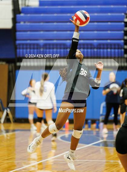 Thumbnail 1 in South Gwinnett vs Centennial photogallery.