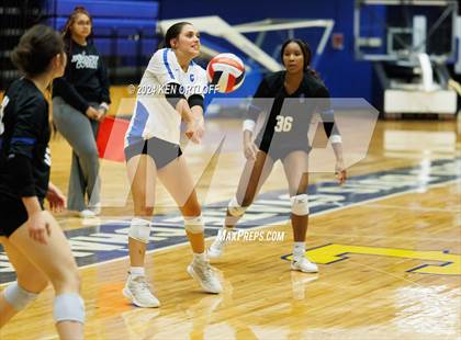 Thumbnail 1 in South Gwinnett vs Centennial photogallery.
