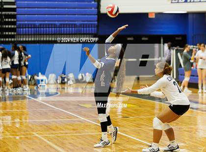 Thumbnail 1 in South Gwinnett vs Centennial photogallery.