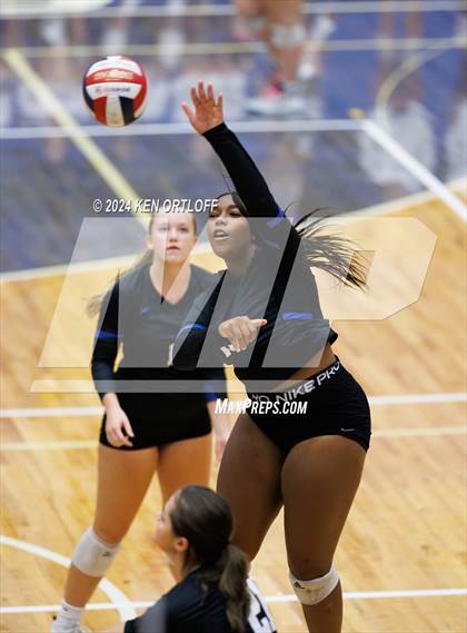Thumbnail 2 in South Gwinnett vs Centennial photogallery.