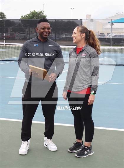 Thumbnail 3 in UIL 5A Boys and Mixed Doubles Semifinals photogallery.