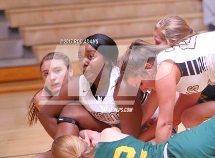 Thumbnail 3 in Pius X @ Lincoln Southeast photogallery.