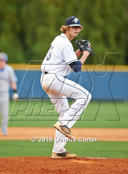 Thumbnail 1 in Etowah @ Pope photogallery.