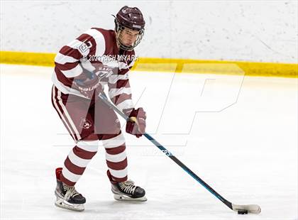 Thumbnail 1 in Hanover vs Trinity (Brian C. Stone Memorial Christmas Tournament) photogallery.