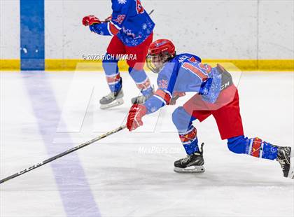 Thumbnail 2 in Hanover vs Trinity (Brian C. Stone Memorial Christmas Tournament) photogallery.
