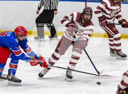 Thumbnail 2 in Hanover vs Trinity (Brian C. Stone Memorial Christmas Tournament) photogallery.