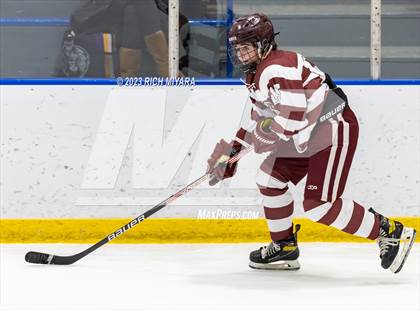 Thumbnail 2 in Hanover vs Trinity (Brian C. Stone Memorial Christmas Tournament) photogallery.