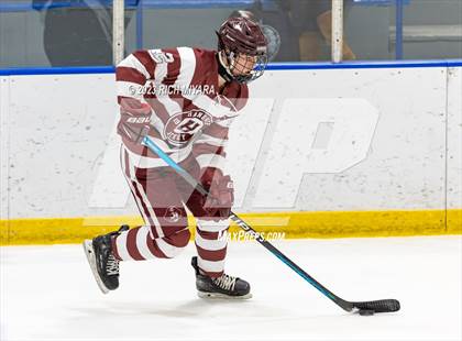 Thumbnail 2 in Hanover vs Trinity (Brian C. Stone Memorial Christmas Tournament) photogallery.