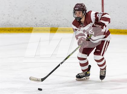 Thumbnail 2 in Hanover vs Trinity (Brian C. Stone Memorial Christmas Tournament) photogallery.