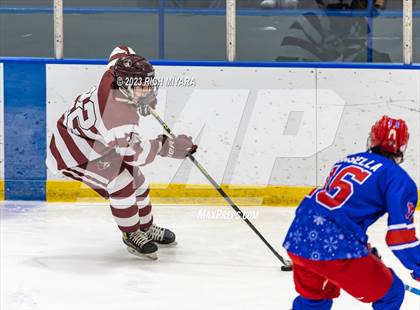 Thumbnail 3 in Hanover vs Trinity (Brian C. Stone Memorial Christmas Tournament) photogallery.