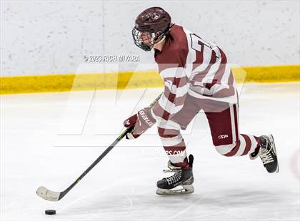 Thumbnail 2 in Hanover vs Trinity (Brian C. Stone Memorial Christmas Tournament) photogallery.