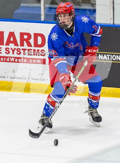 Thumbnail 2 in Hanover vs Trinity (Brian C. Stone Memorial Christmas Tournament) photogallery.