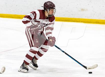 Thumbnail 2 in Hanover vs Trinity (Brian C. Stone Memorial Christmas Tournament) photogallery.