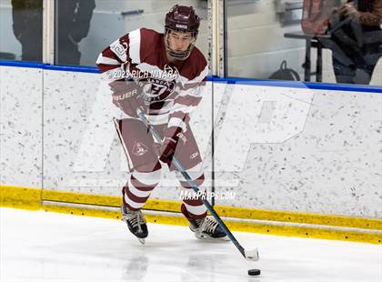 Thumbnail 2 in Hanover vs Trinity (Brian C. Stone Memorial Christmas Tournament) photogallery.
