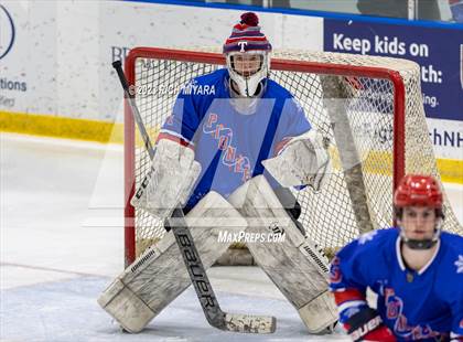 Thumbnail 2 in Hanover vs Trinity (Brian C. Stone Memorial Christmas Tournament) photogallery.