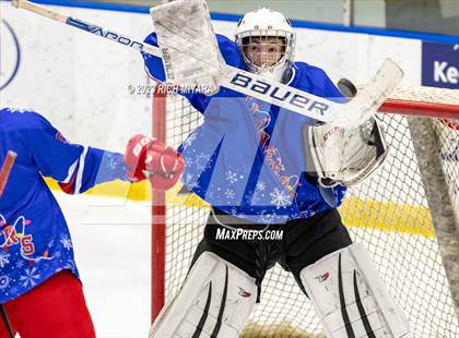 Thumbnail 2 in Hanover vs Trinity (Brian C. Stone Memorial Christmas Tournament) photogallery.
