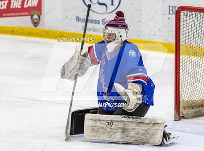 Thumbnail 2 in Hanover vs Trinity (Brian C. Stone Memorial Christmas Tournament) photogallery.