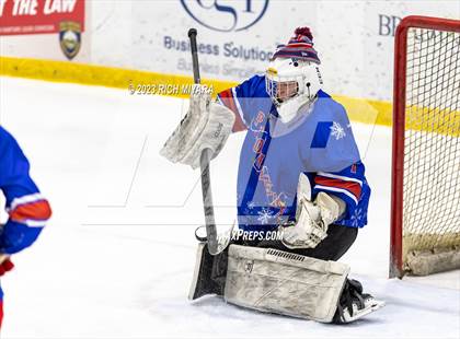 Thumbnail 1 in Hanover vs Trinity (Brian C. Stone Memorial Christmas Tournament) photogallery.